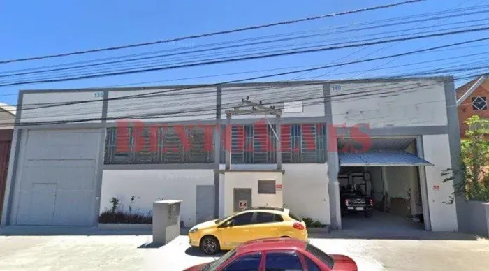 BENTOALVES aluga pavilhão, com 450 m2....