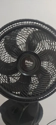 Ventilador Philco grande na garantia. 130.00