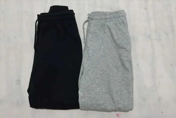 CALÇA DE MOLETOM C&A (NOVA)
