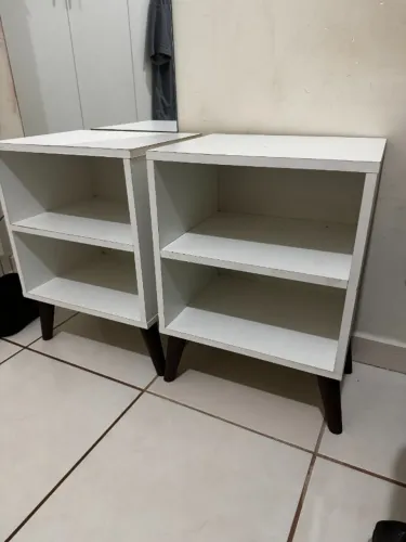 Par de criado mudo