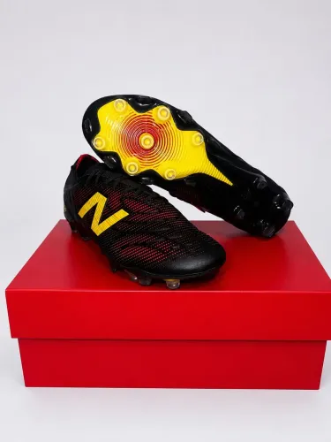 Chuteira Campo New Balance Tekela Elite Low Fg V5 Unisex