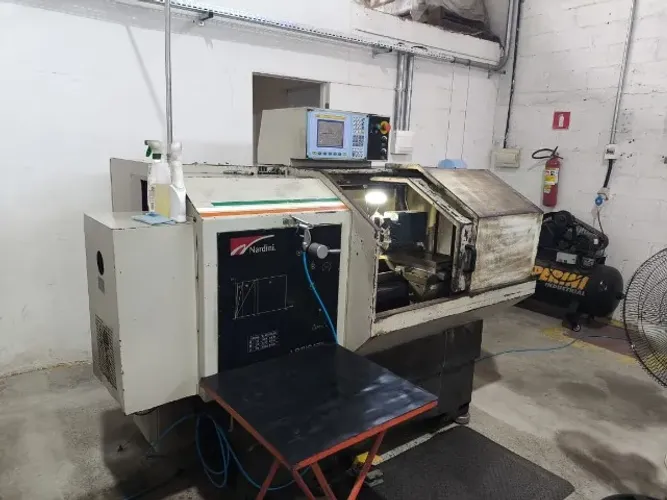 Torno CNC Nardini Logic 175