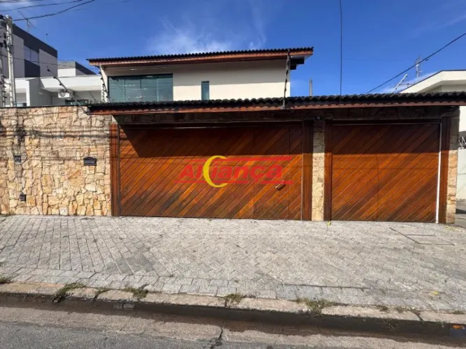 SOBRADO PARA LOCAÇÃO 420m² - COM 4 QUARTOS NO JARDIM BOM CLIMA - R$15.000