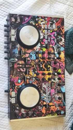 CONTROLADORA Denon Mc6000