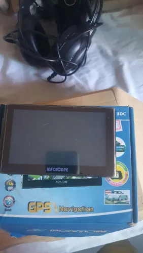 GPS com tv digital