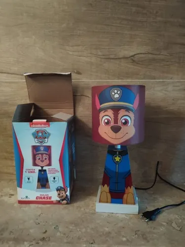 Abajur de mesa infantil do Chese Patrulha Canina
