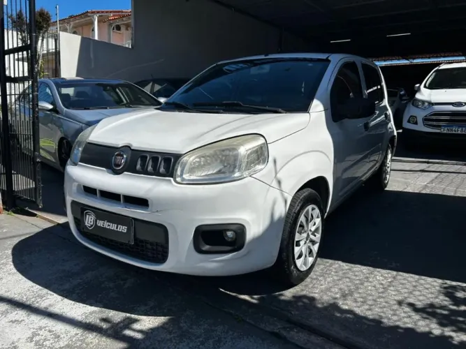 Fiat Uno Attractive 1.0 EVO Fire Flex 8V 5P 2016