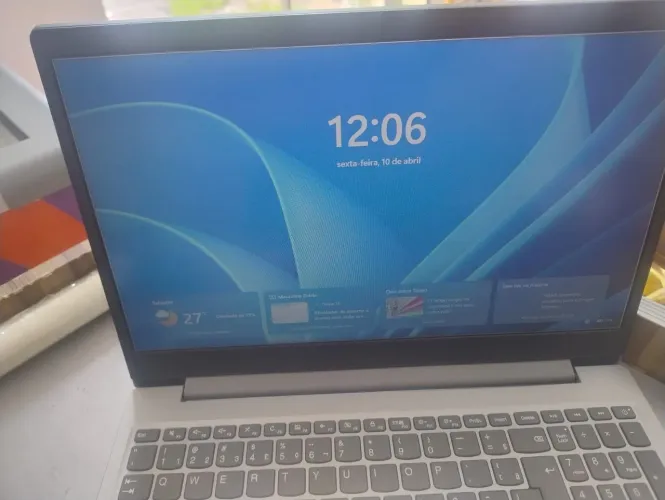Notebook usado mais em perfeito estado