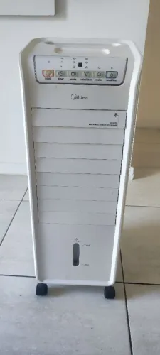 Climatizador de ar ( não está funcionando), não sei qual é o problema