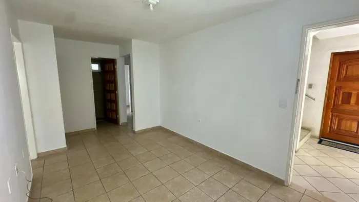 Imóvel para aluguel tem 45 metros quadrados com 2 quartos em Barro Duro - Maceió - AL