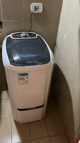 Tanquinho de lavar roupa