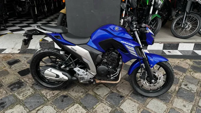 Fz25 Fazer 250 - 2023 - Aceito moto na troca