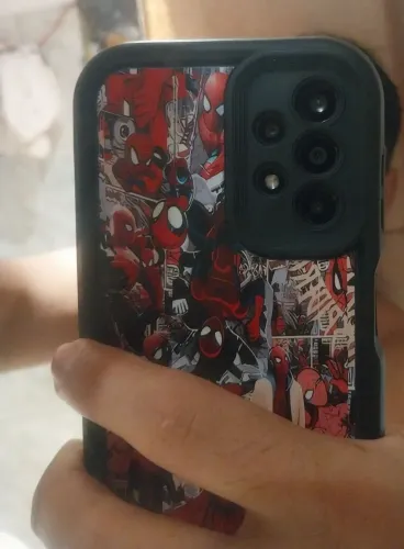 Samsung A23 5G com leve trinco na tela , não interfere em nada