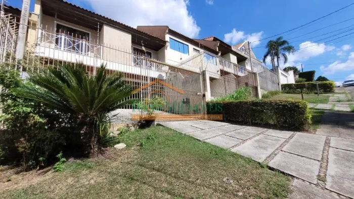 SOBRADO com 4 dormitórios à venda com 151.94m² por R$ 680.000,00 no bairro Pilarzinho - CU