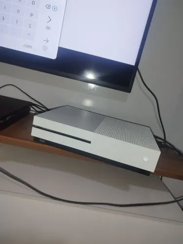 Xbox One S 1TB