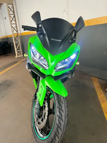 Vendo Kawasaki Ninja 300