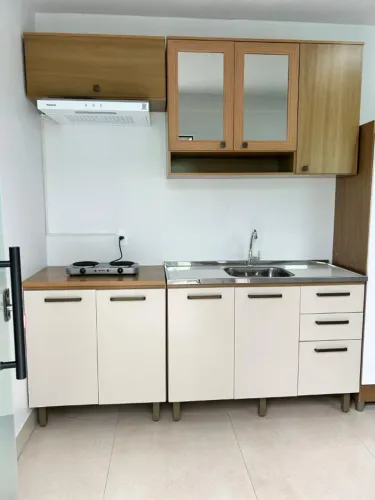 Kitnet mobiliado para até 2 pessoas no centro