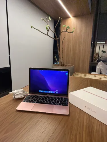 MacBook Retina 12? Rose Gold Intel m3 8GB SSD 256GB Caixa e Carregador Originais
