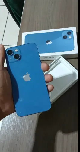 iPhone 13 em ótimo estado