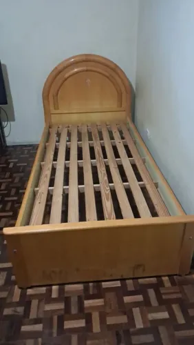 Cama Solteiro