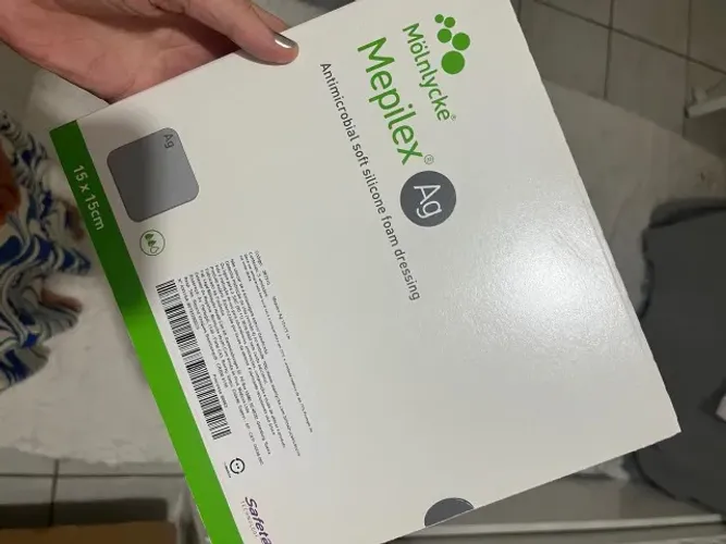 Curativo Mepilex Ag (prata) silicone 15x15cm