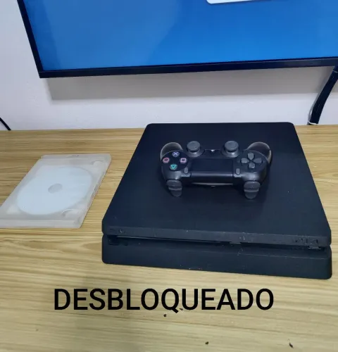 PS4 Slim Desbloquead0 com Jogos - Aceito envio