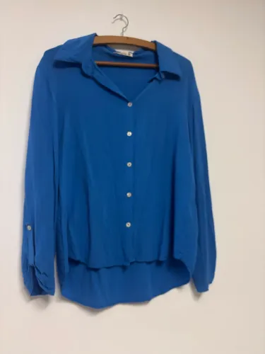 Camisa azul manga comprida