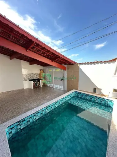 casa em Mongaguá com piscina, vera cruz