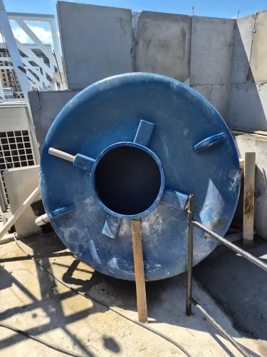 Caixa de água 2500 l