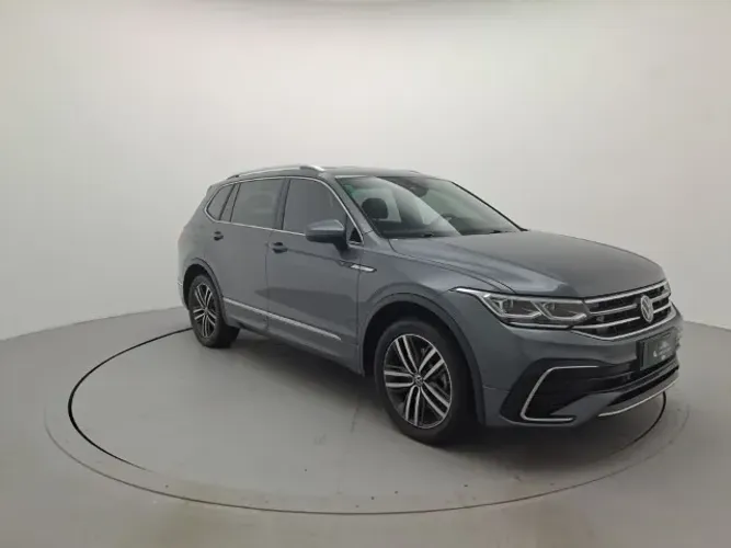 Volkswagen Tiguan Allspac R-line 300 TSI 2.0 2024