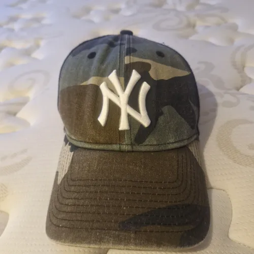 BONÉ YANKEES