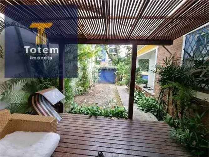 Casa com 5 dormitórios à venda, 300 m² por R$ 4.300.000,00 - Vila Madalena - São Paulo/SP