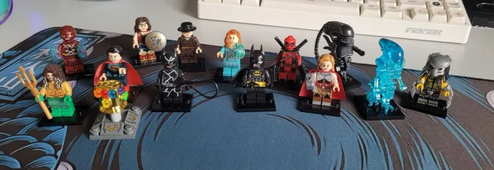 Lote de minifiguras super herois e filmes compatíveis com lego