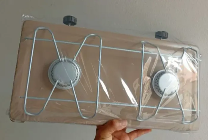 Fogão Jolly Bege, novos. Ideal para casa e apartamento. Fácil transporte em carro ou moto
