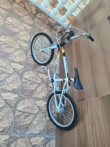 Bike Caloi Freestyle aro 20
