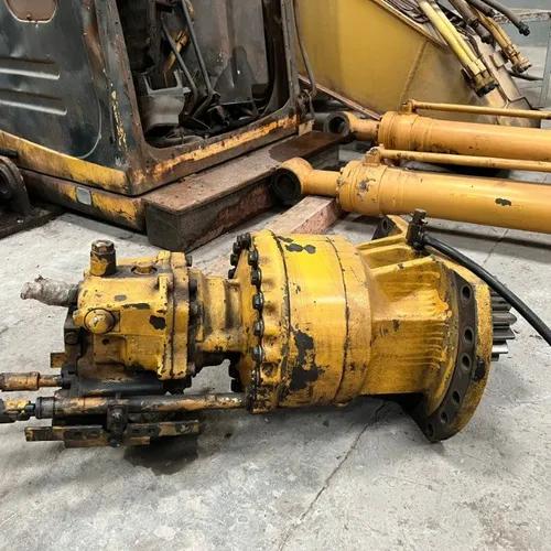  Motor de giro para escavadeira PC200 komatsu 