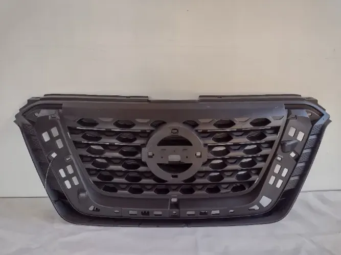 Grade superior nissan kicks 2016/2019 s/friso