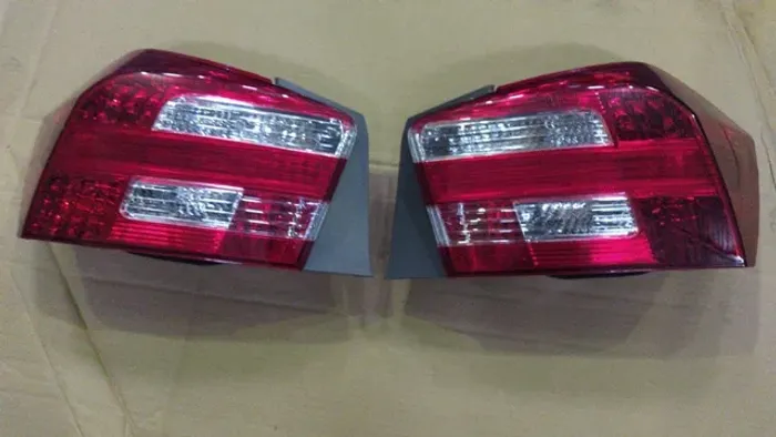 Par de lanternas Honda city 2013/2014 novas 
