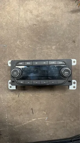 Rádio Com Bluetooth Chevrolet Ônix Prisma Original 