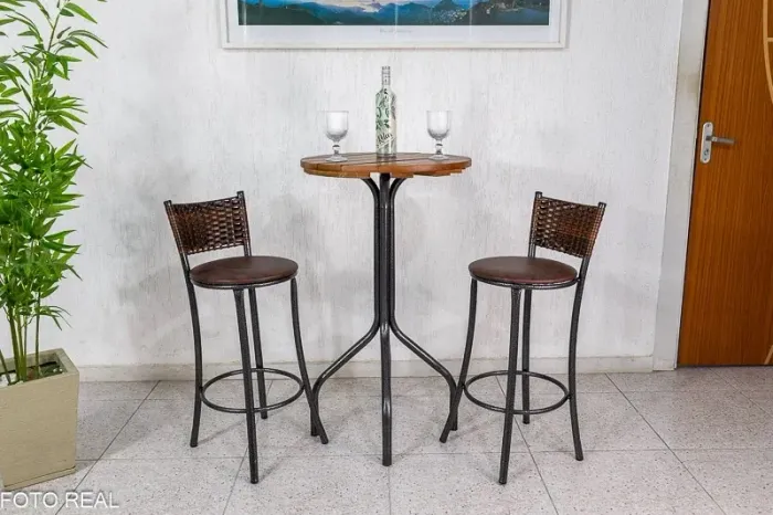 Mesa Bistrô Tampo de Madeira Redonda + Banquetas Design Exclusivo rf64