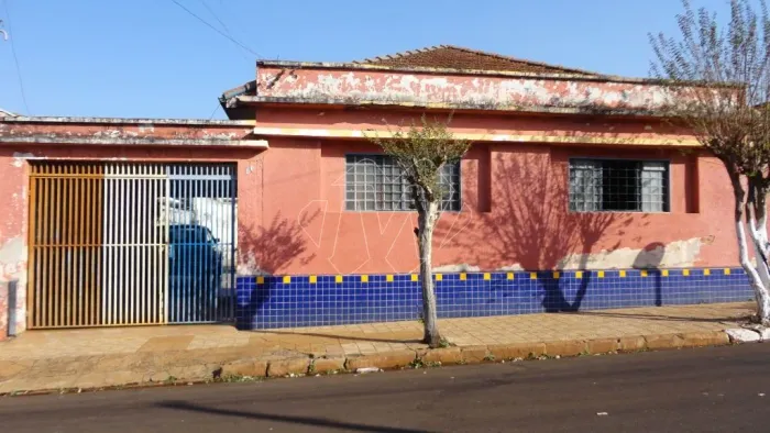 Venda de Casas / Padrão na cidade de Rincão