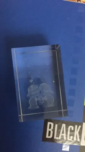 bloco de cristal maciço com holograma enfeite de mesa
