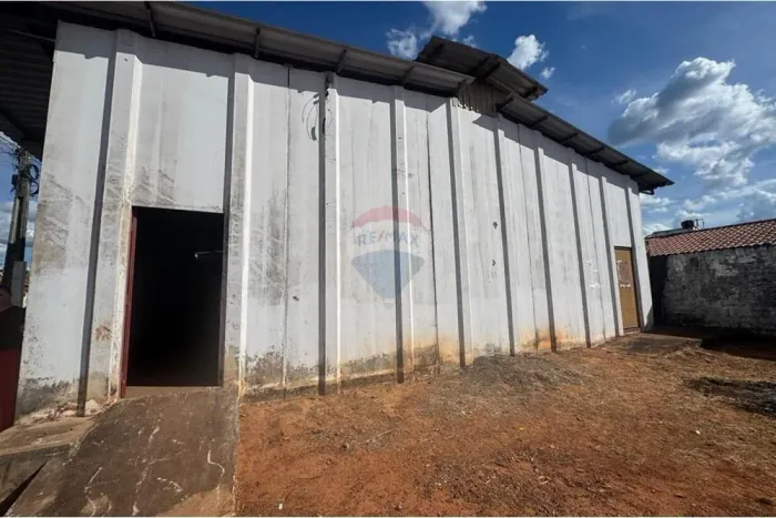 Galpão à venda no Loteamento Jardim do Lago - Araguaína/TO