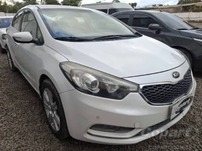 SUCATA KIA CERATO 2016