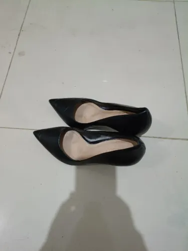 Sapato bico fino