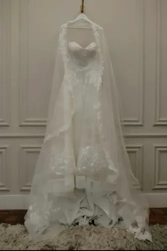 Vestido noiva Casamarela