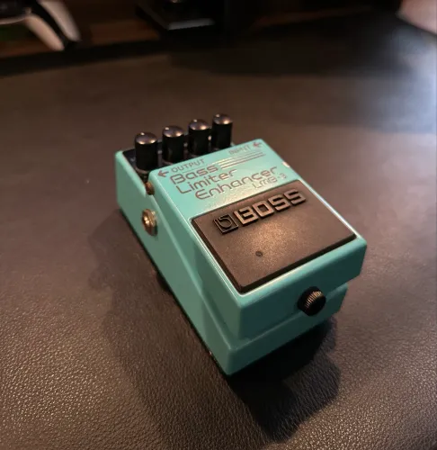 Boss LMB-3 Bass Limiter Enhancer - Leia a descrição*