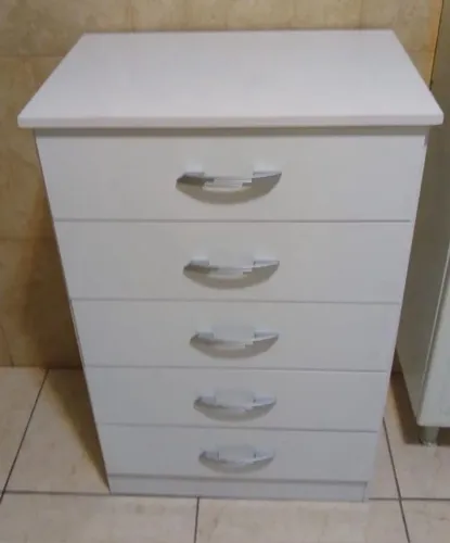 CÔMODA