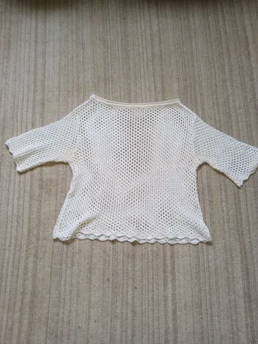 Blusa de Tricô Artesanal - Leve e Charmosa