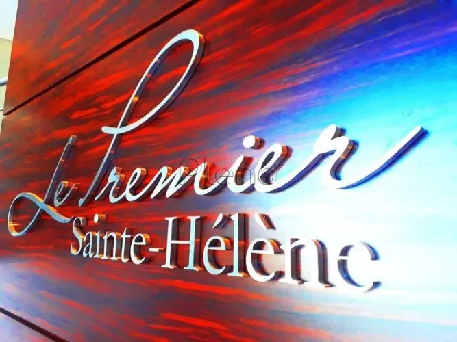 Sala comercial à venda no Edifício Le Premier Sainte-Helène em Sousas Campinas